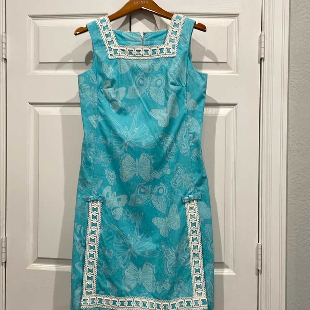 Lilly Pulitzer “The Lilly” white label vintage 🦋 print cotton shift dress 60’s?